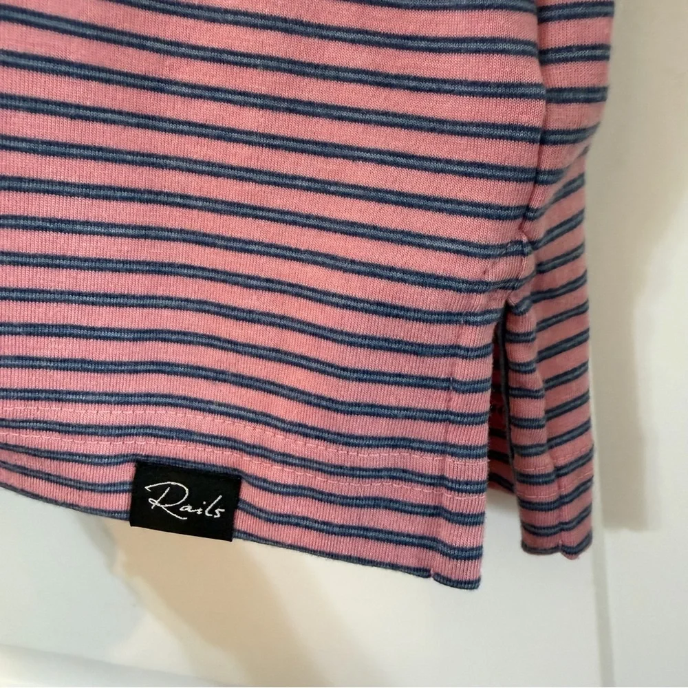 Rails Merced Golf Polo Shirt Mens Size Large Hibiscus Mirage Stripe NWT - Picture 4 of 16